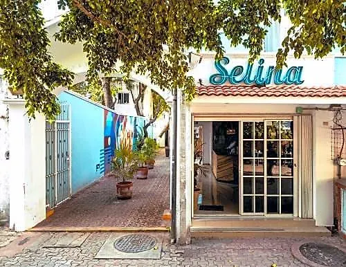 Hotel Selina
