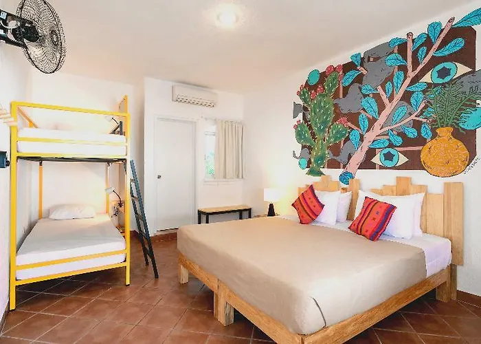 Selina Hotel 3*